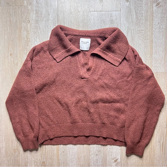 Abercrombie & fitch pullover sweater - medium - Picture 2 of 4